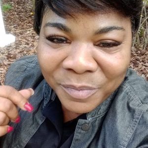 Meet your Posher, Dandra